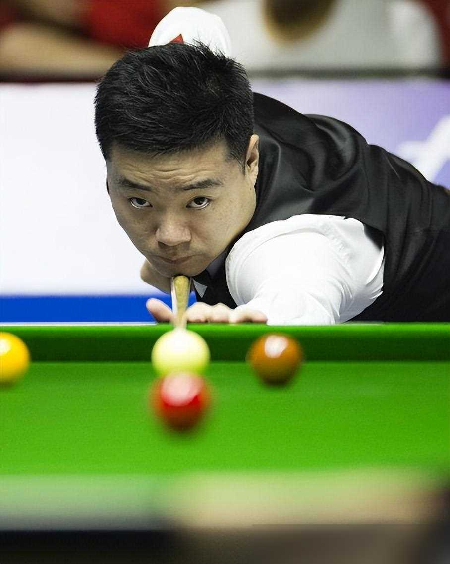 球队必须在 球队必须在