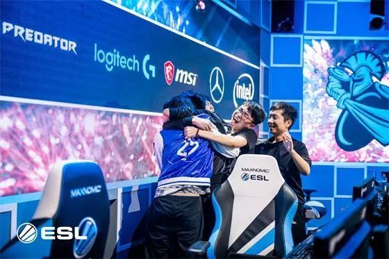 世预赛-梅西戴帽+2助攻 阿根廷6-0玻利维亚