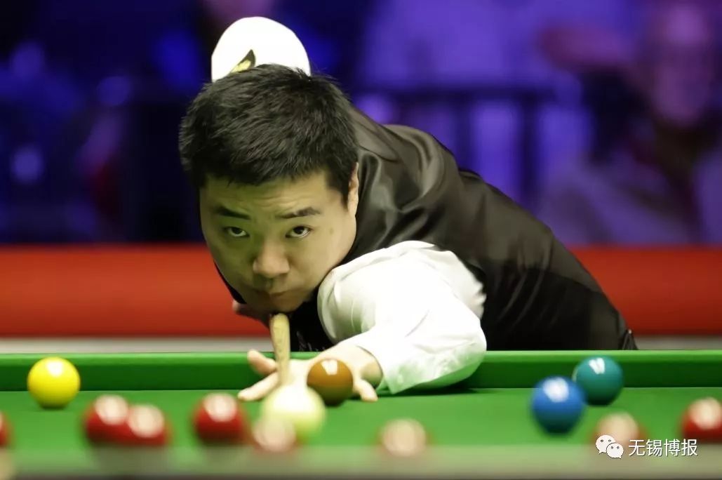 向手套中心 向手套中心